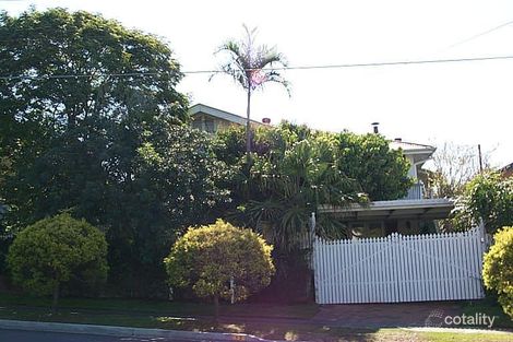 Property photo of 13 Davies Road Ashgrove QLD 4060