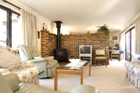 Property photo of 18 Dorrit Black Crescent Lyneham ACT 2602
