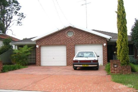 19 Parkview Ave, Picnic Point, NSW 2213