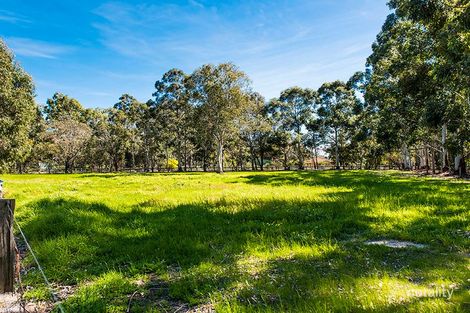 Property photo of 99 Salmon Bark Road Serpentine WA 6125
