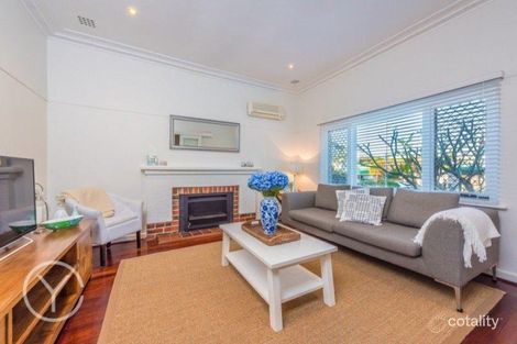 Property photo of 13 Auborough Street Doubleview WA 6018