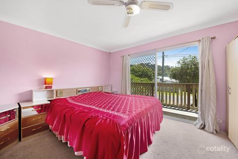Property photo of 40 Lake View Parade Umina Beach NSW 2257