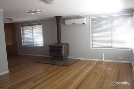 Property photo of 92 Riddell Road Sunbury VIC 3429