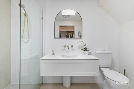 Property photo of 11/19-21 Blake Street Southport QLD 4215