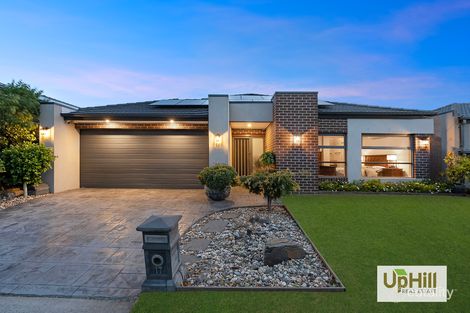 17 Romina St, Pakenham, VIC 3810