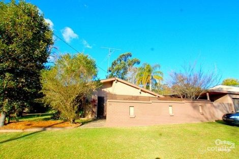 39 Maple St, Wyoming, NSW 2250