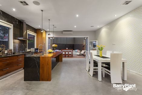 Property photo of 9 Bella Vista Close Macleod VIC 3085