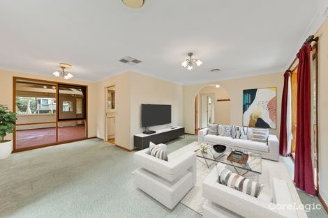 Property photo of 15 Tilba Court Berwick VIC 3806