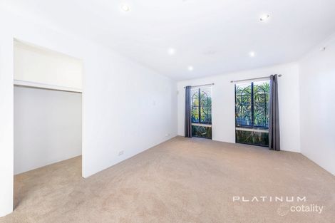 Property photo of 15 Lorient Pass Quinns Rocks WA 6030