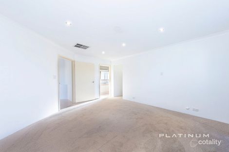 Property photo of 15 Lorient Pass Quinns Rocks WA 6030