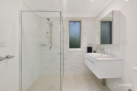 Property photo of 8/36-42 Cabbage Tree Road Bayview NSW 2104