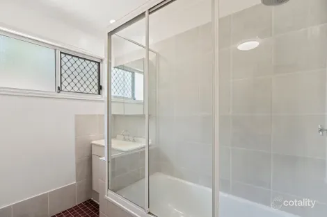 Property photo of 4 Lima Street Holmview QLD 4207