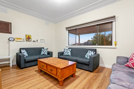 Property photo of 1/32 St Vigeons Road Reservoir VIC 3073