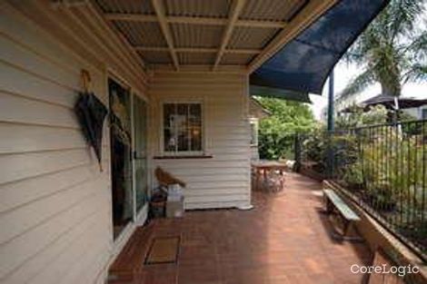 Property photo of 106 Stuart Street Mount Lofty QLD 4350