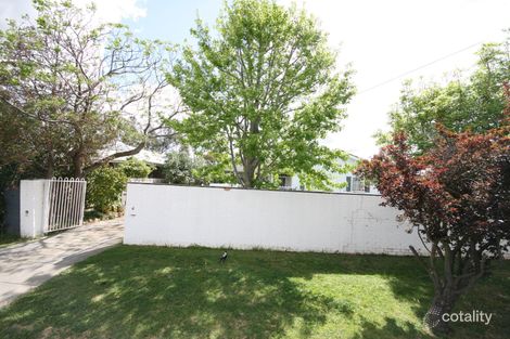 4 Bundoora Cres, Highton, VIC 3216