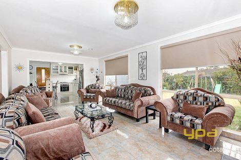 Property photo of 8 Nareen Avenue Coolaroo VIC 3048