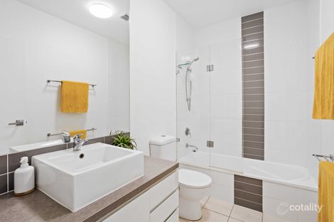 Property photo of 24 The Gardenway Robina QLD 4226
