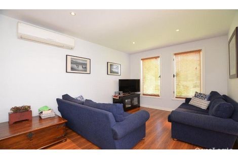 Property photo of 2/17 Burns Street Maidstone VIC 3012