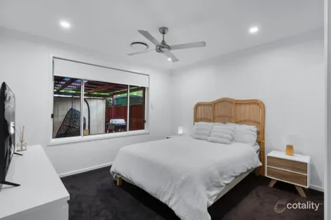 Property photo of 18 Lynx Place Cranebrook NSW 2749