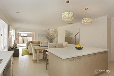 14 Paterson St, Drouin East, VIC 3818