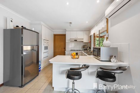 Property photo of 1/14 Kestrel Place Werribee VIC 3030