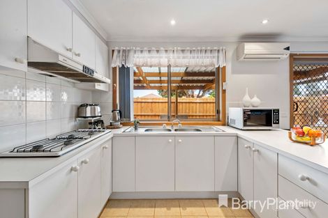 Property photo of 1/14 Kestrel Place Werribee VIC 3030