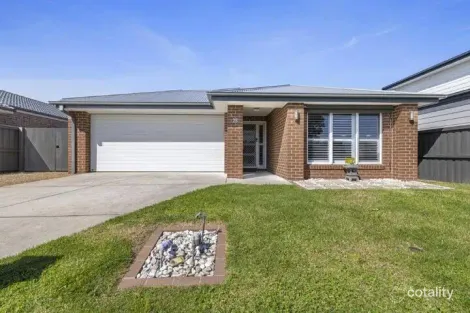 Property photo of 26 Grampian Boulevard Cowes VIC 3922