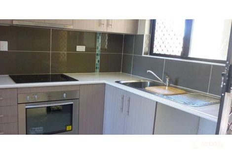 4 Saint Lucia Dr, Rasmussen, QLD 4815