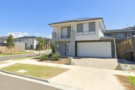 42 Lafayette Cres, Point Cook, VIC 3030