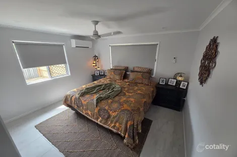 2/13 Michael Moohin Dr, Slade Point, QLD 4740