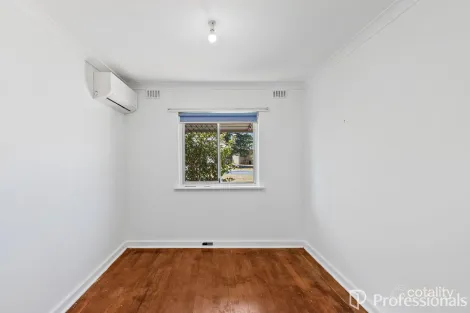 Property photo of 98 Culloton Crescent Balga WA 6061