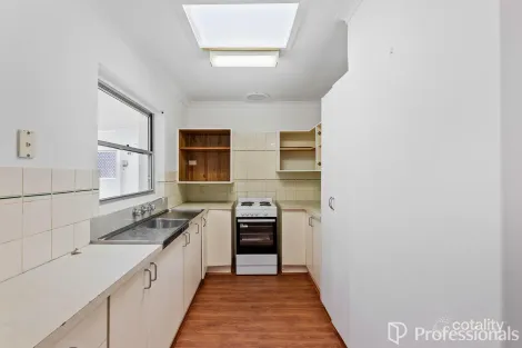 Property photo of 98 Culloton Crescent Balga WA 6061