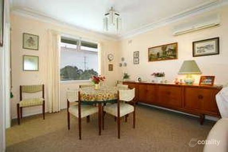 Property photo of 2 Sunninghill Circuit Mount Ousley NSW 2519