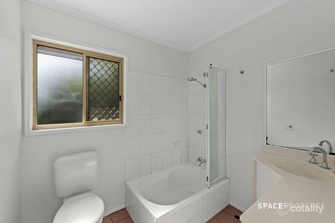 Property photo of 4/55 Aberleigh Road Herston QLD 4006