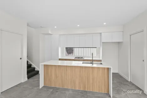 Property photo of 11 Griffiths Street Oak Flats NSW 2529