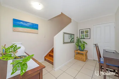 Property photo of 3 Somer Street Hyde Park QLD 4812