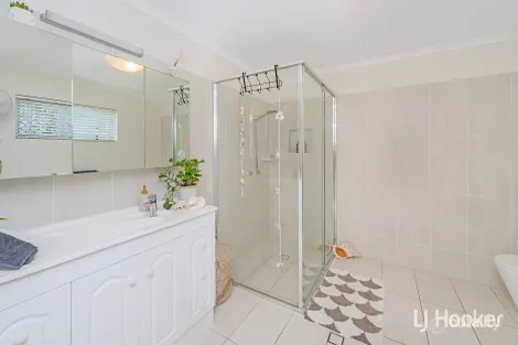 Property photo of 3 Somer Street Hyde Park QLD 4812