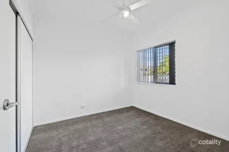 Property photo of 1/184 Thorneside Road Thorneside QLD 4158