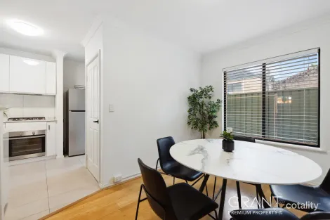 Property photo of 2/8 Sleat Road Mount Pleasant WA 6153