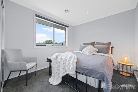 Property photo of 13 Ajax Street Drouin VIC 3818