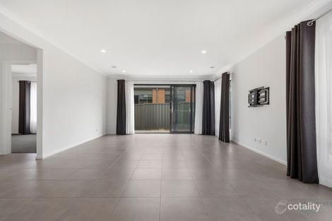 Property photo of 23 Springbank Road Wollert VIC 3750