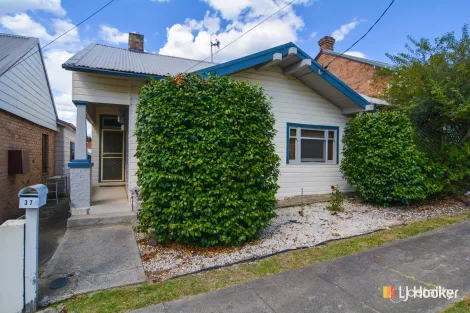 Property photo of 37 Spooner Street Lithgow NSW 2790