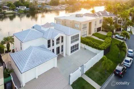 Property photo of 102 Cabana Boulevard Benowa QLD 4217