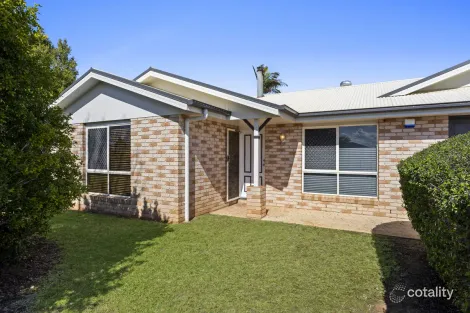 6 Batch Ct, Harristown, QLD 4350