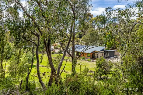 194 Leslie Creek Rd, Mylor, SA 5153