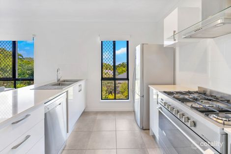 Property photo of 10 Retreat Close Palm Cove QLD 4879