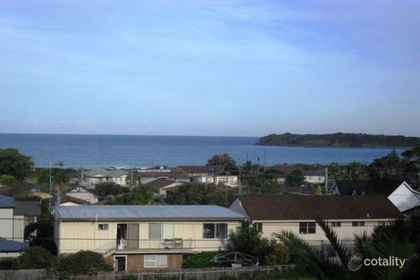 Property photo of 38 Oxley Avenue Kiama Downs NSW 2533