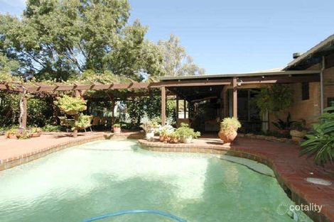 720 Welshpool Rd E, Wattle Grove, WA 6107