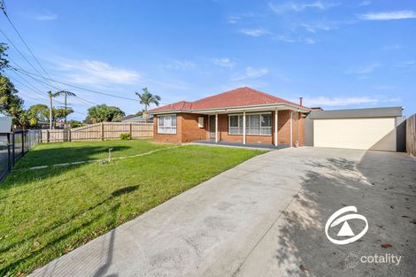 Property photo of 17 Andrew Street Hampton Park VIC 3976