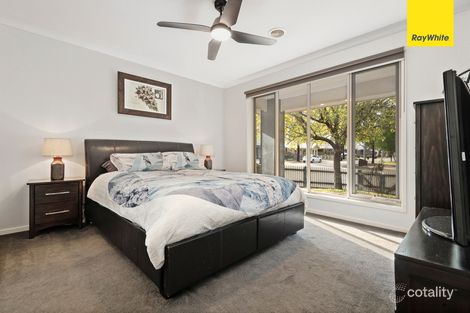 Property photo of 19 Kyneton Avenue Eynesbury VIC 3338